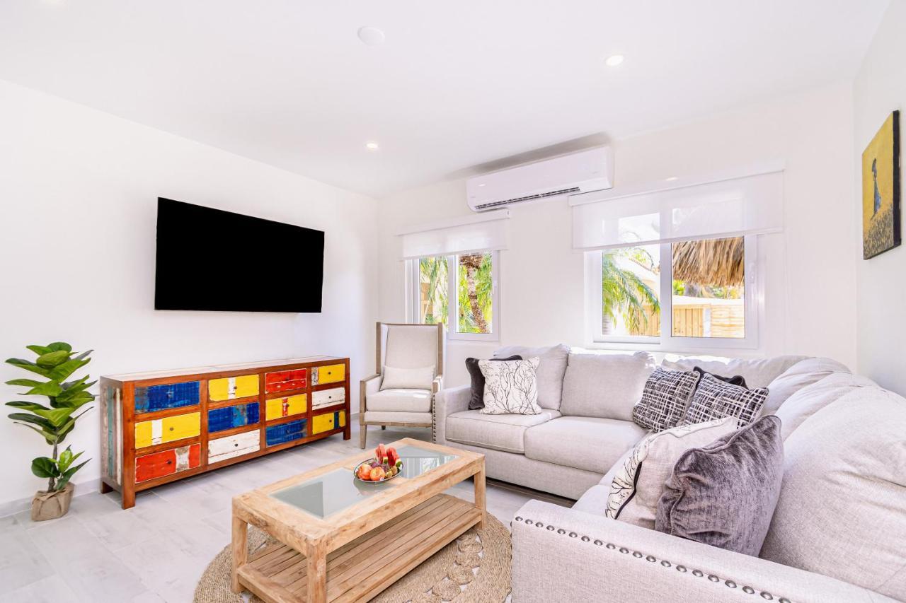Ruby 15 Villa Palm Beach ภายนอก รูปภาพ