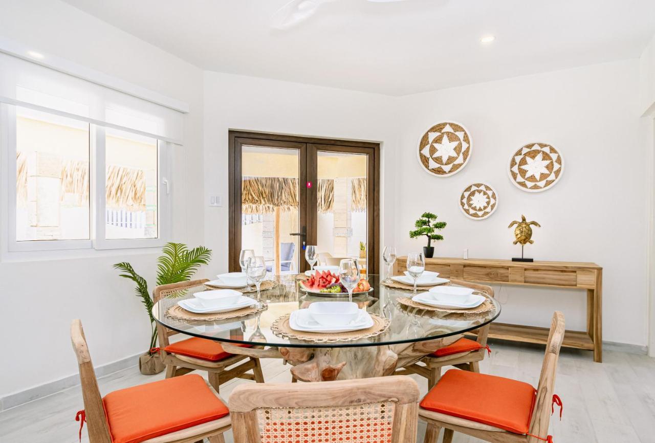 Ruby 15 Villa Palm Beach ภายนอก รูปภาพ