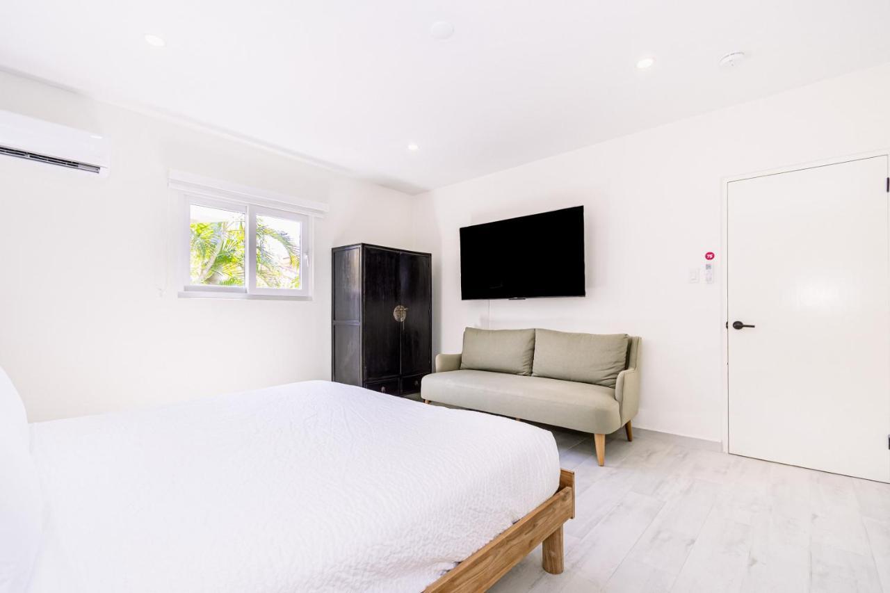 Ruby 15 Villa Palm Beach ภายนอก รูปภาพ